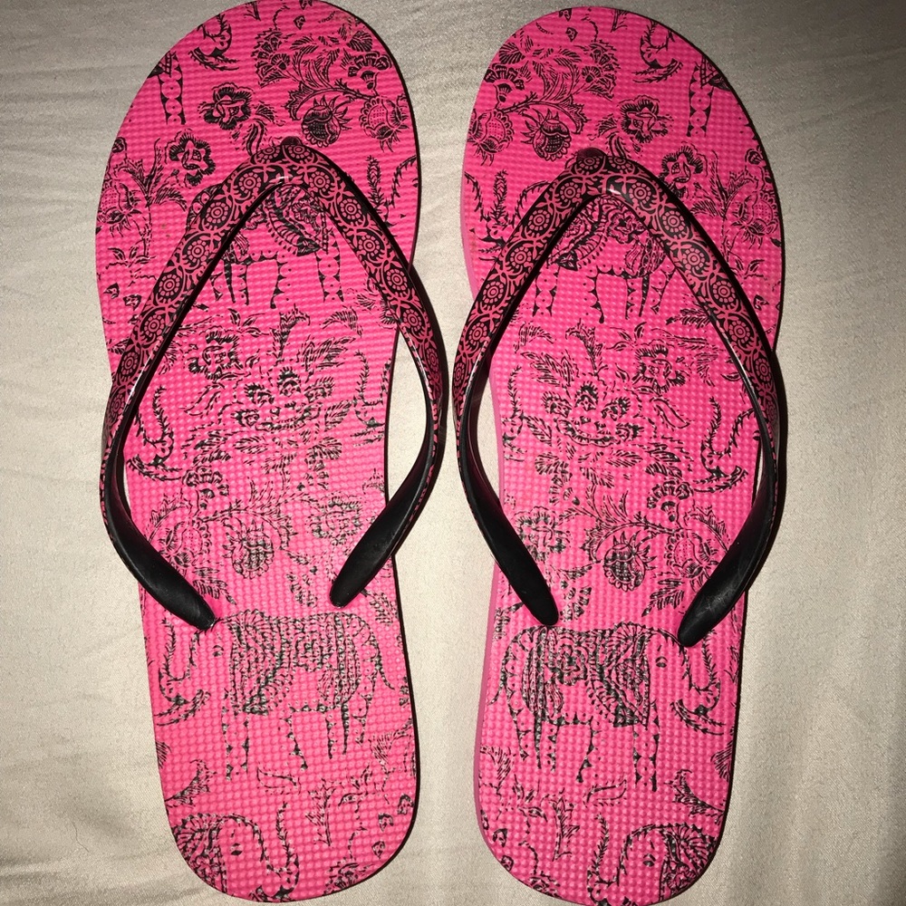 Pattern flip flops